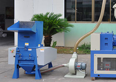Fabricación de hostigamiento automática plástica 400-500kg/h del top de la trituradora 600r/min del poder 45kw LDF C 800