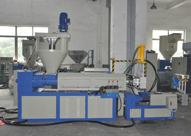 El polietileno de la basura industrial que recicla el tornillo de máquina gira la velocidad 60 R/Min LDF-180-130