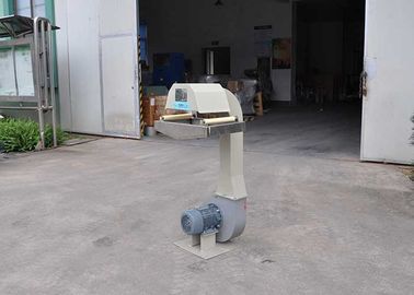 Peso 33kg de la Lleno-prensa 1210Pa de la refrigeración por aire de la máquina del plástico del alto rendimiento que sopla